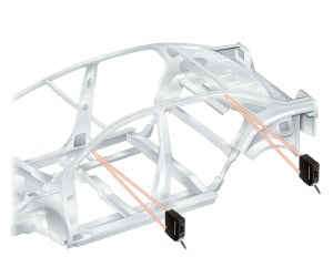 車体の精度確認